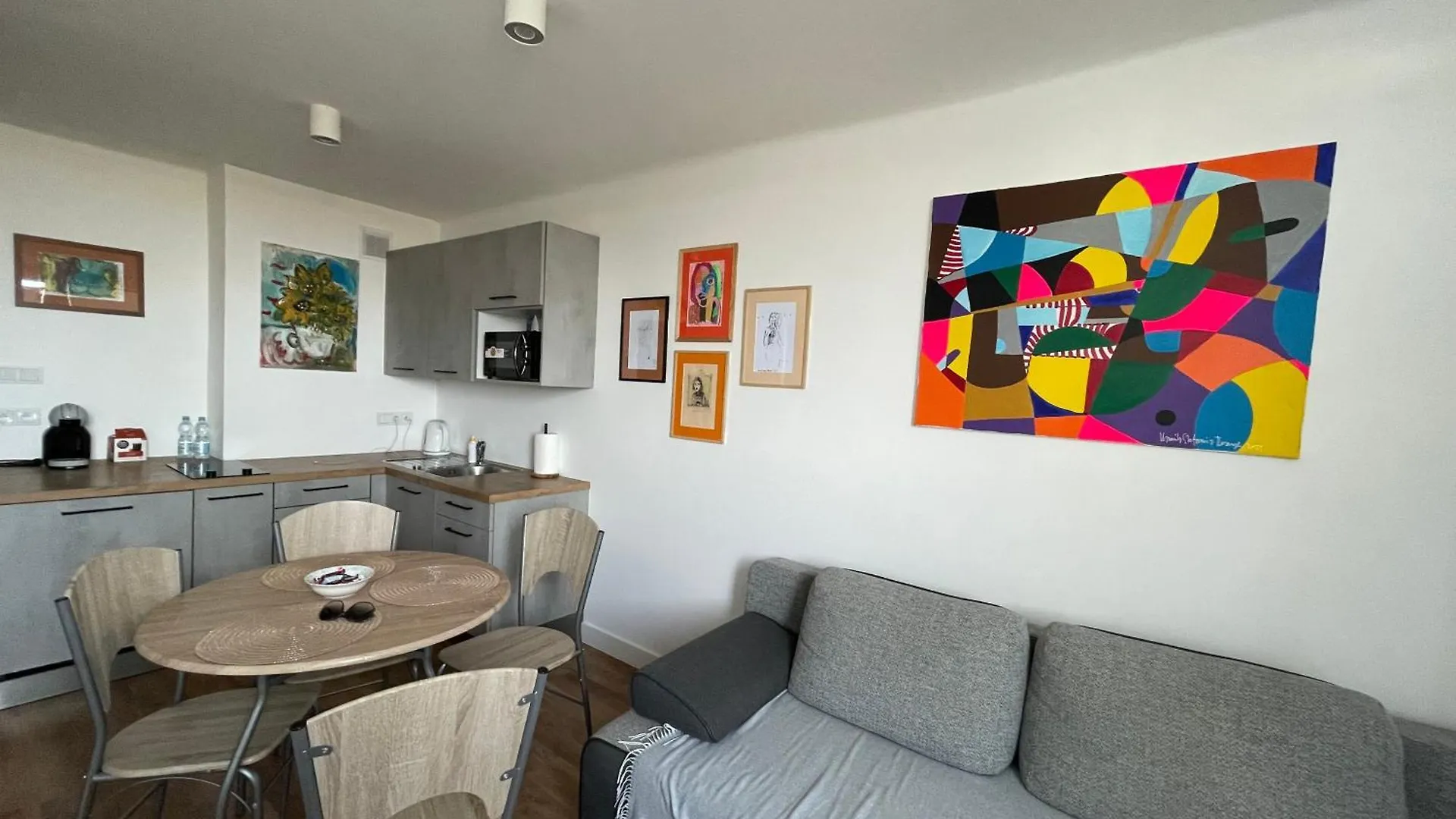 Warsaw View Apartment Polen